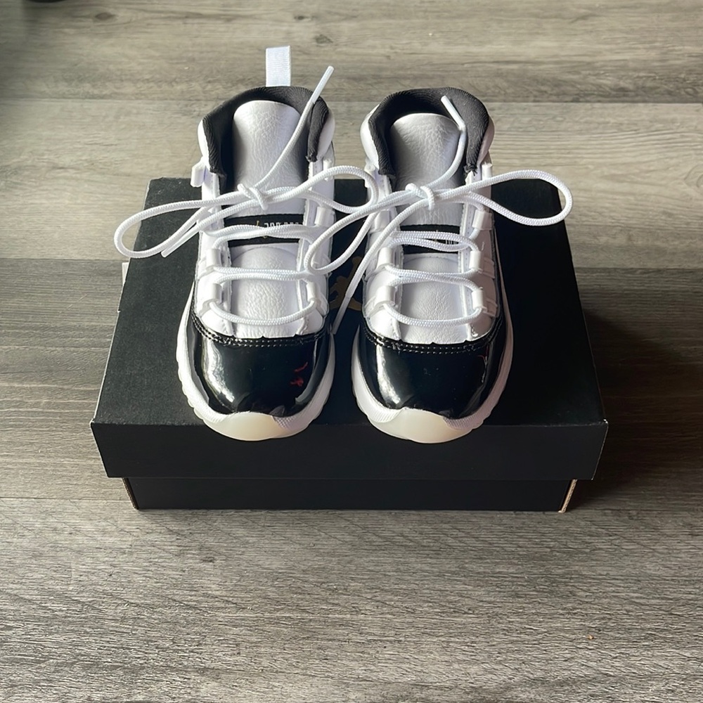 Jordan 11 Retro Toddler Size 10C